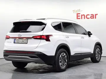 2022 Hyundai Santa Fe с пробегом 47 338 км