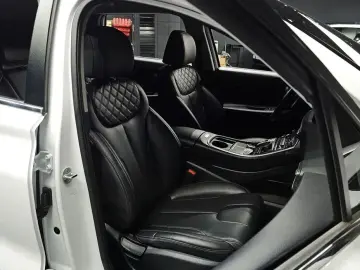 2023 Hyundai Santa Fe с пробегом 75 371 км