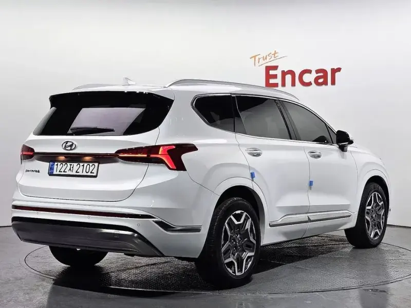 2022 Hyundai Santa Fe с пробегом 60 469 км