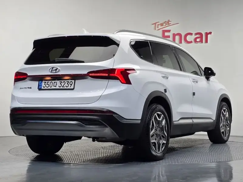 2021 Hyundai Santa Fe с пробегом 44 905 км