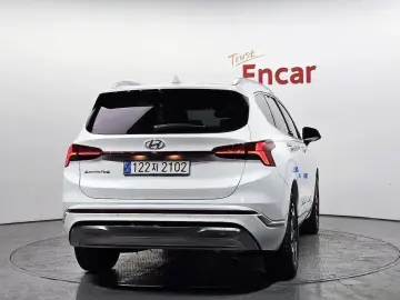 2022 Hyundai Santa Fe с пробегом 60 469 км