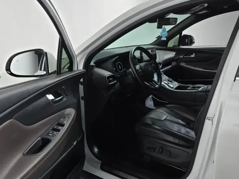 2021 Hyundai Santa Fe с пробегом 44 905 км