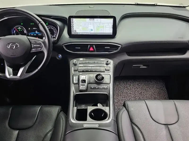 2021 Hyundai Santa Fe с пробегом 45 245 км