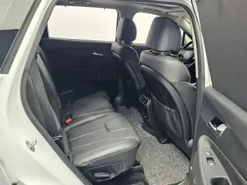 2021 Hyundai Santa Fe с пробегом 45 245 км