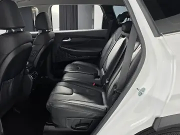 2022 Hyundai Santa Fe с пробегом 75 053 км
