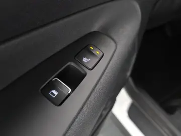 2022 Hyundai Santa Fe с пробегом 75 053 км