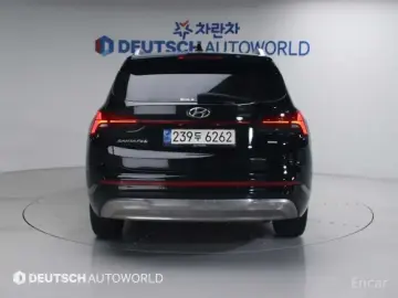 2023 Hyundai Santa Fe с пробегом 77 950 км
