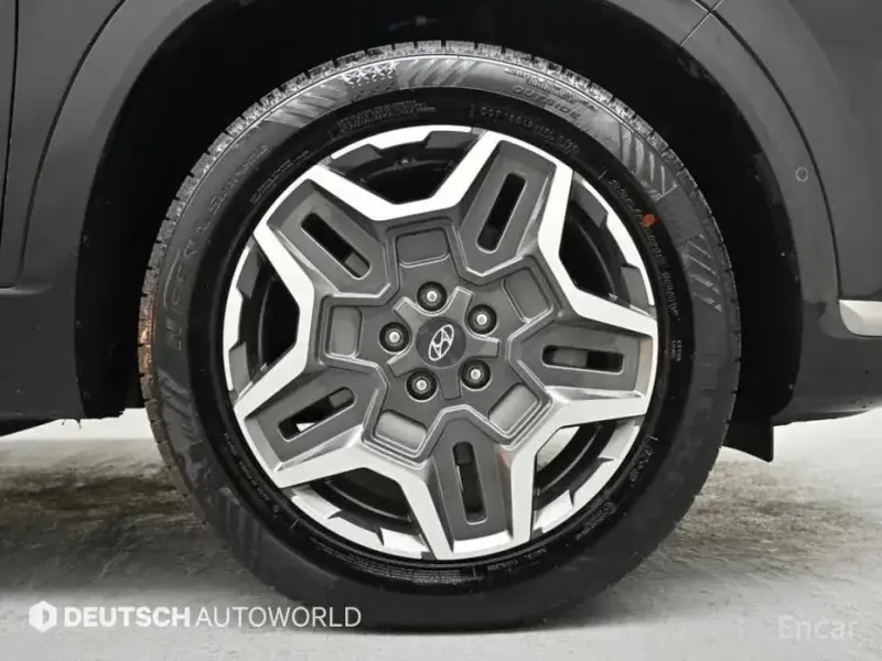 2023 Hyundai Santa Fe с пробегом 77 950 км