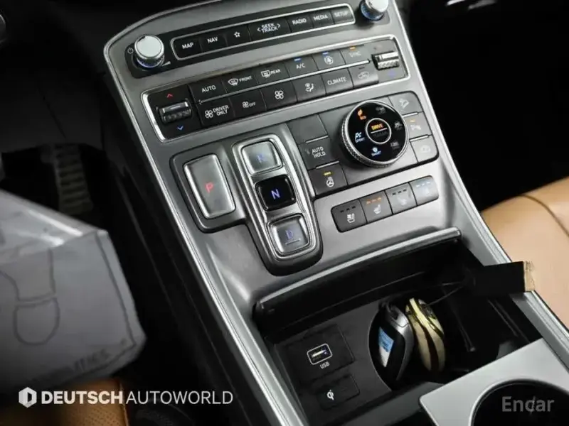 2023 Hyundai Santa Fe с пробегом 77 950 км