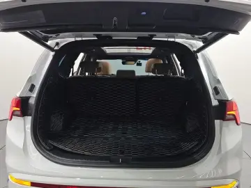 2023 Hyundai Santa Fe с пробегом 29 431 км