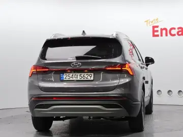 2022 Hyundai Santa Fe с пробегом 75 888 км