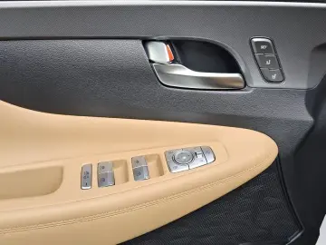 2023 Hyundai Santa Fe с пробегом 29 431 км