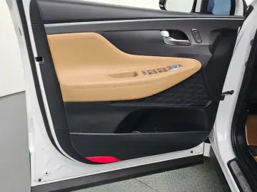 2023 Hyundai Santa Fe с пробегом 29 431 км