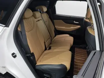 2023 Hyundai Santa Fe с пробегом 29 431 км