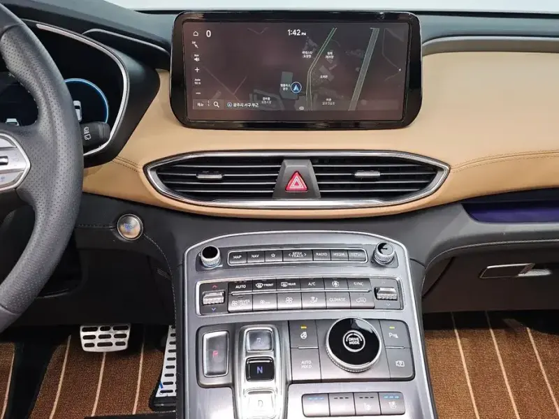 2023 Hyundai Santa Fe с пробегом 29 431 км