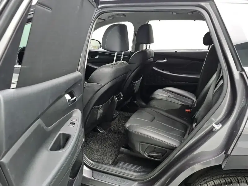 2022 Hyundai Santa Fe с пробегом 75 888 км