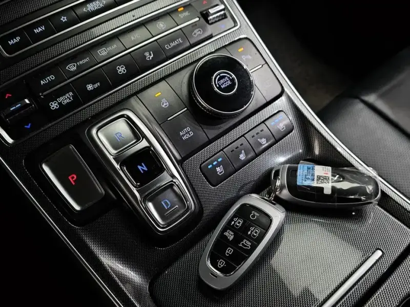 2022 Hyundai Santa Fe с пробегом 53 279 км