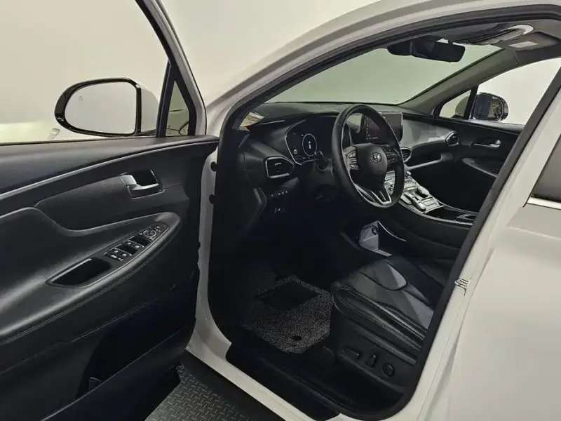 2022 Hyundai Santa Fe с пробегом 53 279 км