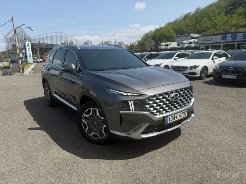 2021 Hyundai Santa Fe с пробегом 77 650 км