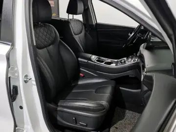 2022 Hyundai Santa Fe с пробегом 38 111 км
