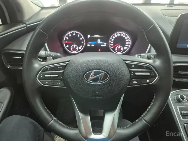 2022 Hyundai Santa Fe с пробегом 59 769 км