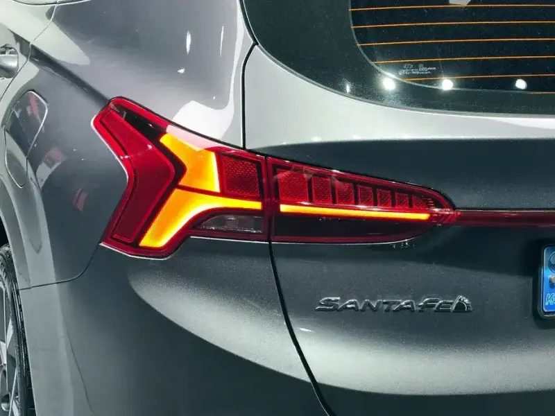 2023 Hyundai Santa Fe с пробегом 70 895 км