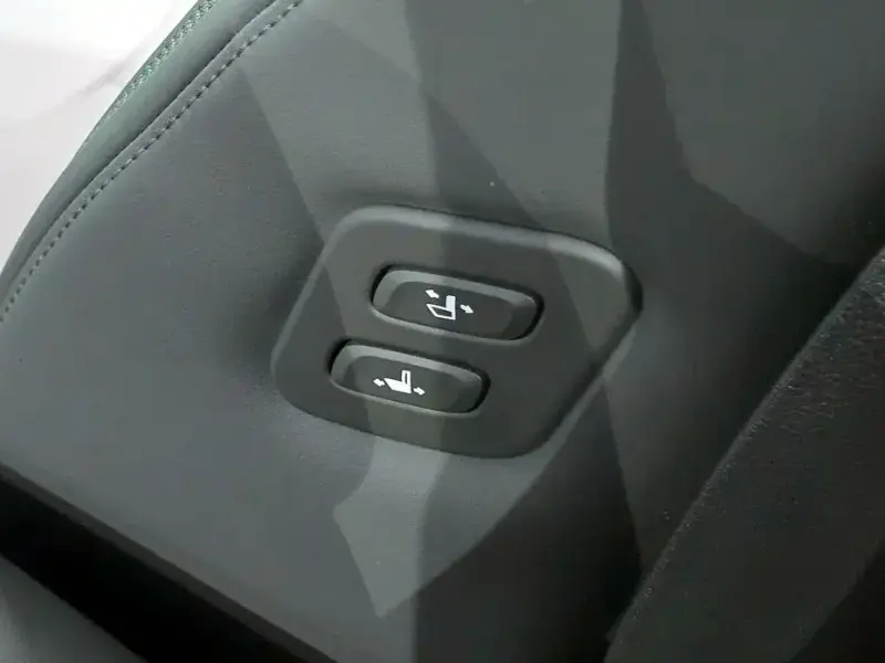 2023 Hyundai Santa Fe с пробегом 70 895 км
