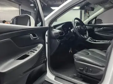 2021 Hyundai Santa Fe с пробегом 46 116 км