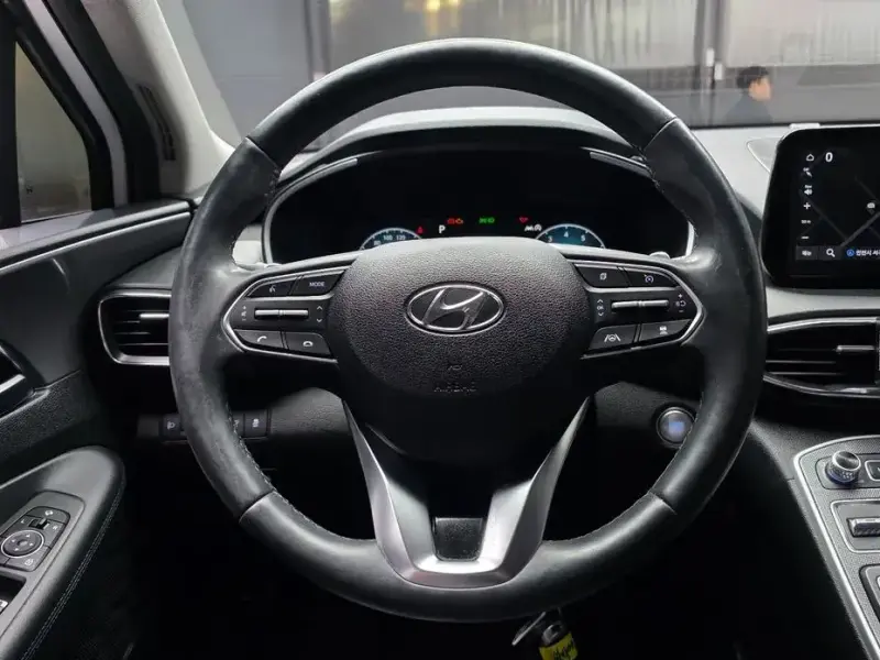 2021 Hyundai Santa Fe с пробегом 46 116 км