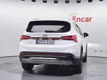 2022 Hyundai Santa Fe с пробегом 49 512 км