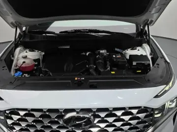 2023 Hyundai Santa Fe с пробегом 30 557 км