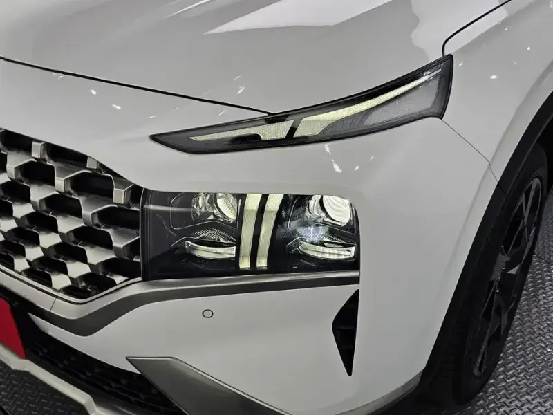 2022 Hyundai Santa Fe с пробегом 49 512 км