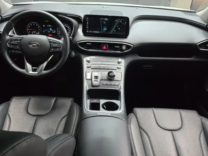2021 Hyundai Santa Fe с пробегом 38 031 км