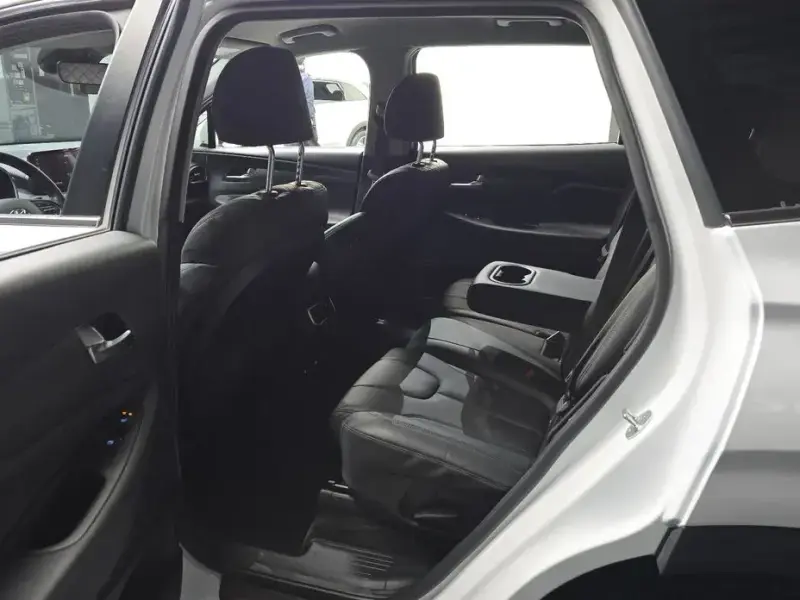 2021 Hyundai Santa Fe с пробегом 38 031 км