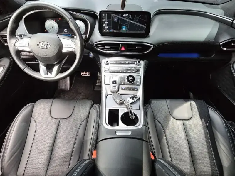2023 Hyundai Santa Fe с пробегом 67 804 км