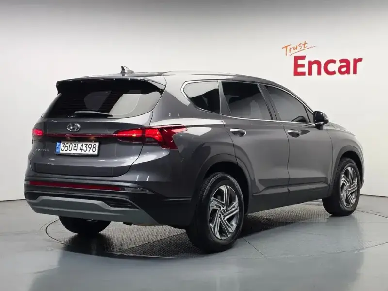 2023 Hyundai Santa Fe с пробегом 76 142 км