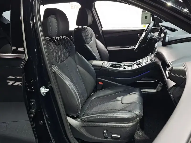 2023 Hyundai Santa Fe с пробегом 67 804 км