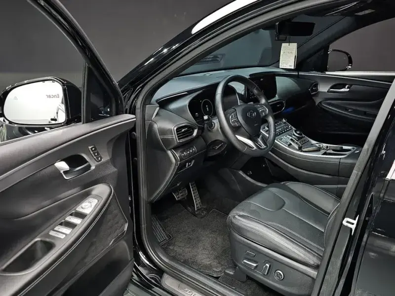 2023 Hyundai Santa Fe с пробегом 67 804 км