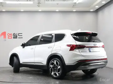 2023 Hyundai Santa Fe с пробегом 79 263 км