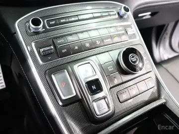 2023 Hyundai Santa Fe с пробегом 79 263 км