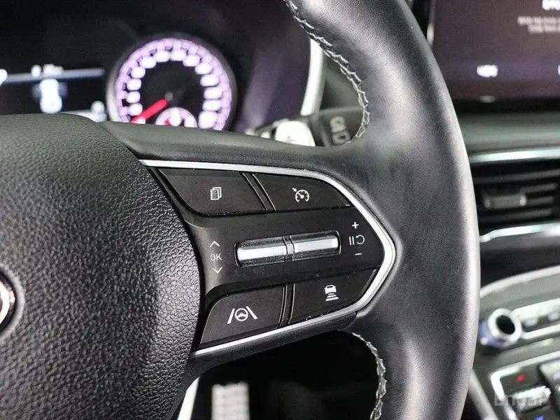 2023 Hyundai Santa Fe с пробегом 79 263 км