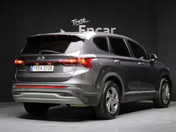 2023 Hyundai Santa Fe с пробегом 35 677 км