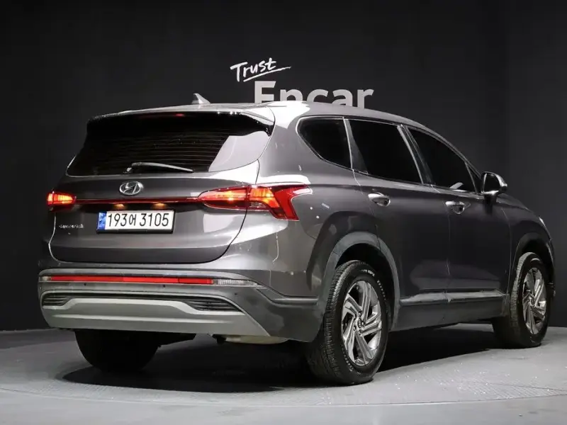 2023 Hyundai Santa Fe с пробегом 35 677 км
