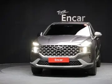 2023 Hyundai Santa Fe с пробегом 35 677 км