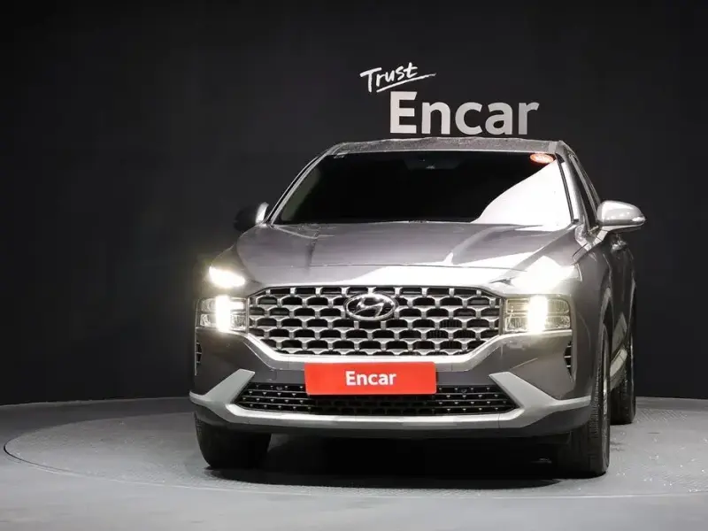 2023 Hyundai Santa Fe с пробегом 35 677 км