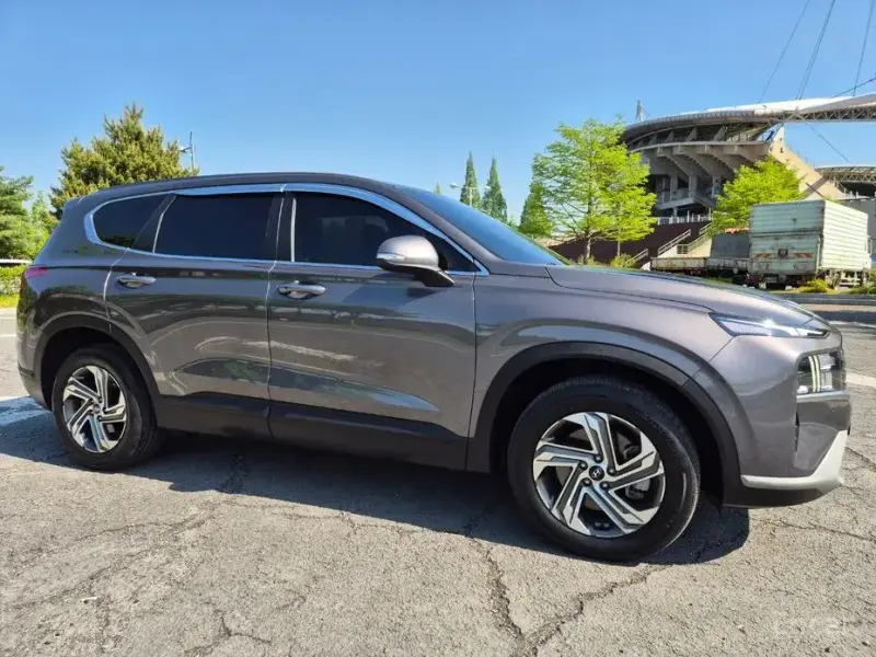2023 Hyundai Santa Fe с пробегом 37 027 км