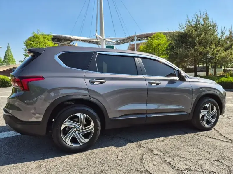 2023 Hyundai Santa Fe с пробегом 37 027 км