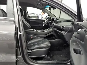 2023 Hyundai Santa Fe с пробегом 35 677 км