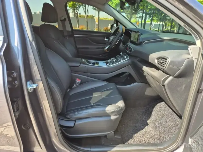 2023 Hyundai Santa Fe с пробегом 37 027 км