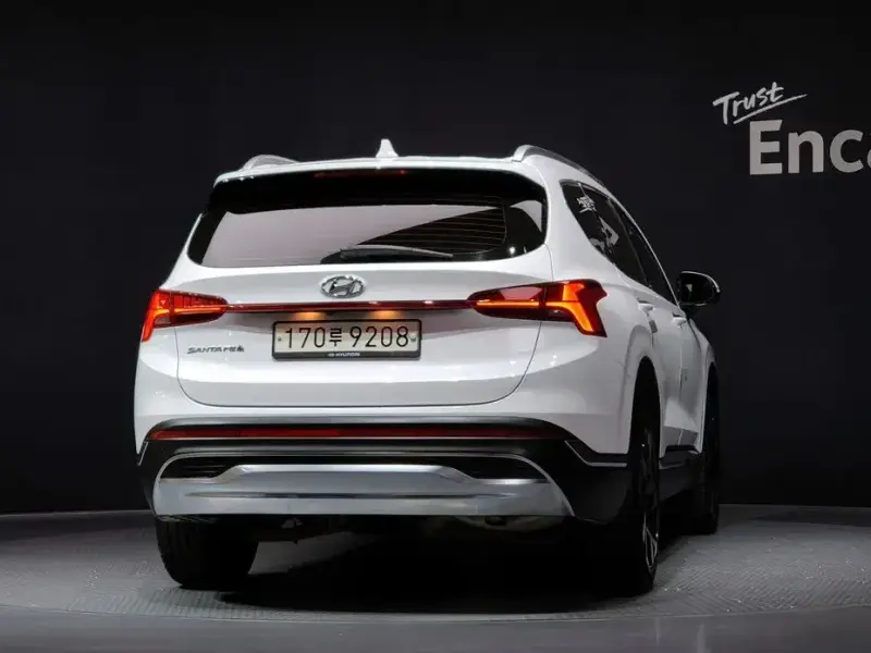 2021 Hyundai Santa Fe с пробегом 56 913 км
